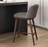 Foyer stool