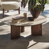 Sandy circle coffee table