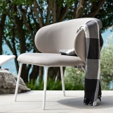 Tuka outdoor lounge chair