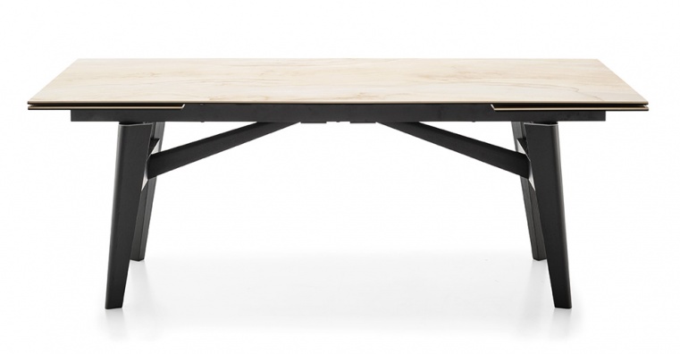 Abrey dining table