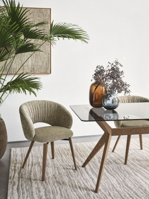 Anime dining chair - myhome