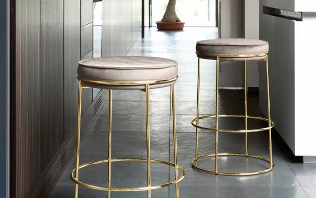 Atollo stool