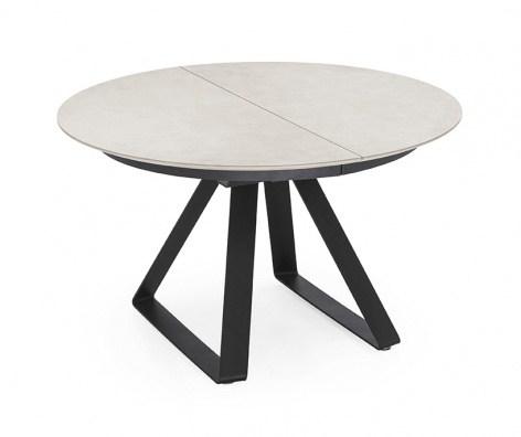 Atlante dining table