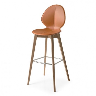 Basil stool