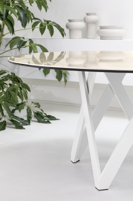Cartesio dining table - myhome