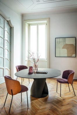 Cyclone dining table - myhome