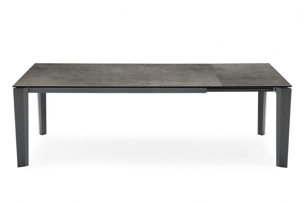 Delta dining table - myhome Delta dining table - myhome