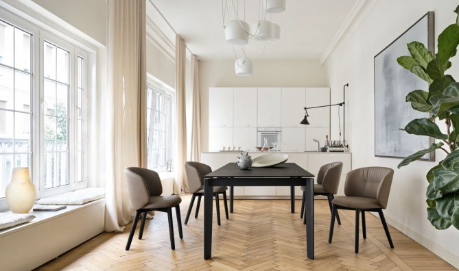 Dogma dining table - myhome
