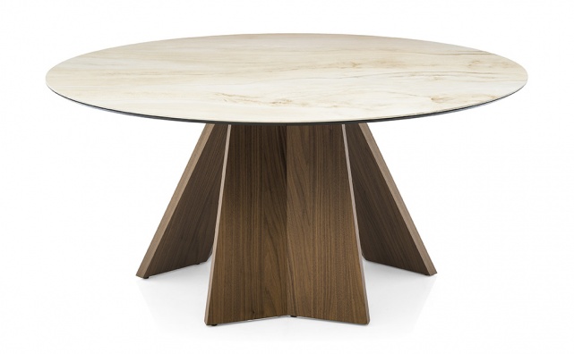 Icaro dining table