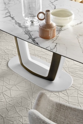 Orbital dining table - myhome Orbital dining table - myhome