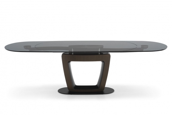 Orbital dining table - myhome Orbital dining table - myhome