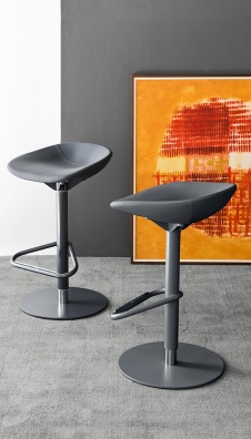 Palm bar stool