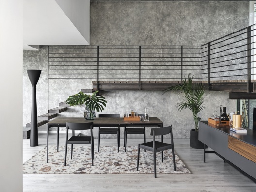 Silhouette dining table - myhome Silhouette dining table - myhome