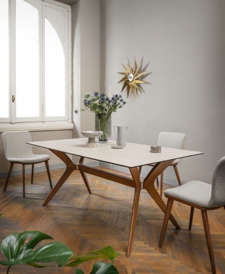 Tokyo dining table - myhome