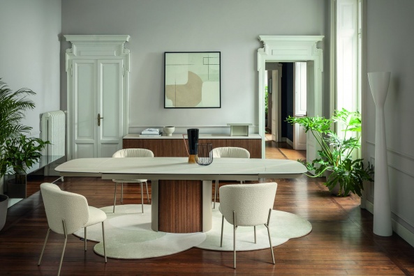 Yoroi dining table - myhome