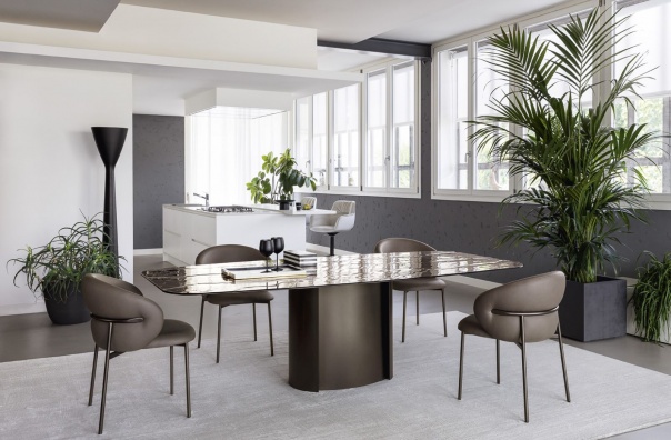Yoroi dining table - myhome