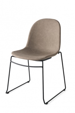 Academy dining chair