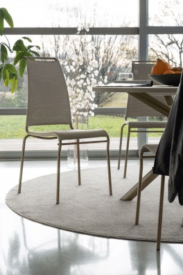Air dinining chair - myhome Air dinining chair - myhome