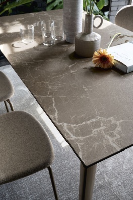 Artic dining table - myhome