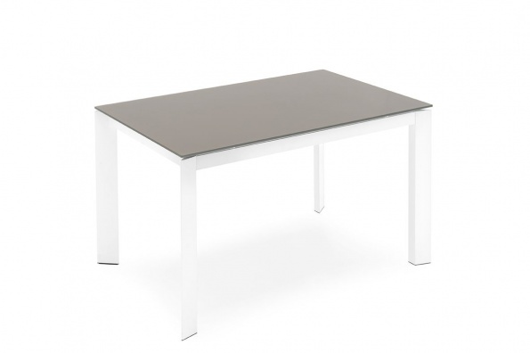Baron dining table
