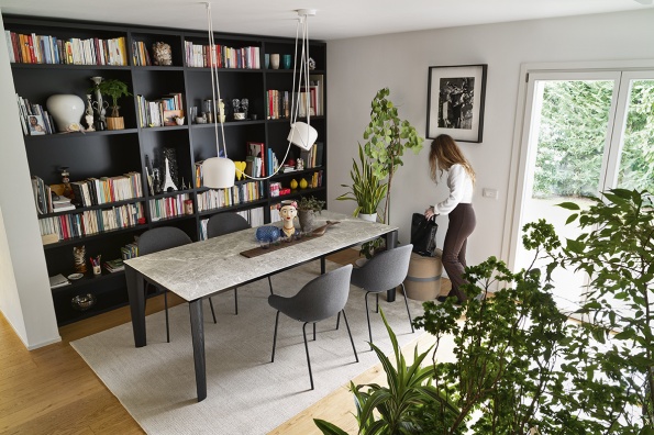 Band dining table - myhome
