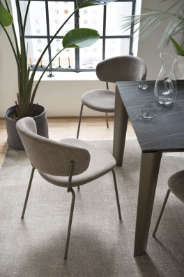 Band dining table - myhome