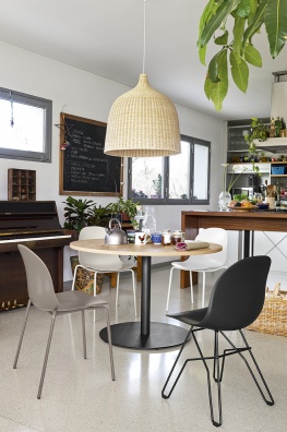 Cocktail dining table - myhome