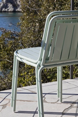 Easy outdoor dining chair - myhome