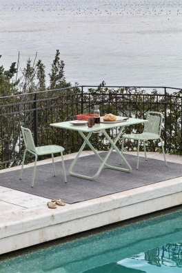 Easy outdoor dining chair - myhome