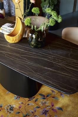 Ellisse dining table - myhome