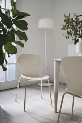 Ops! dining chair