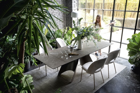 Orion dining table - myhome