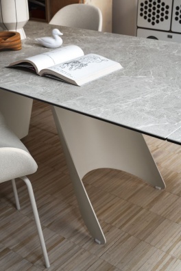 Orion dining table - myhome