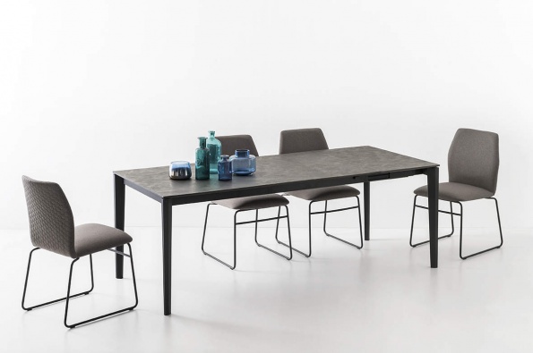 Pentagon dining table - myhome