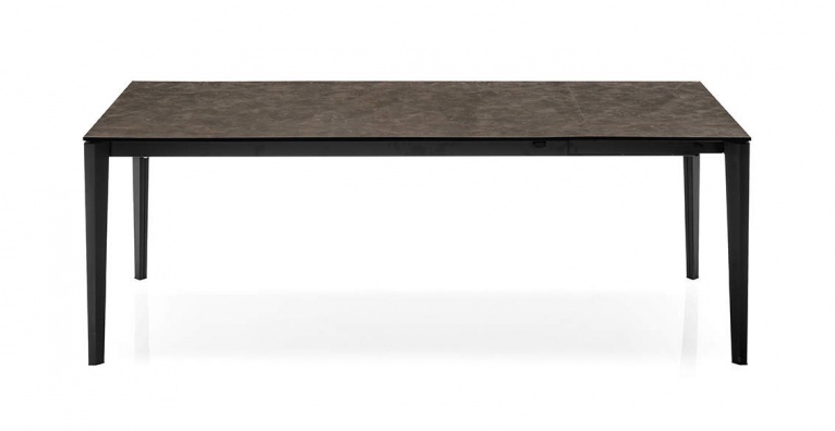 Pentagon dining table - myhome Pentagon dining table - myhome