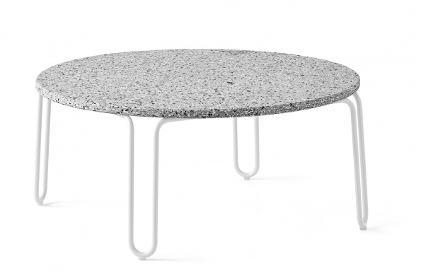 Stulle outdoor coffee table