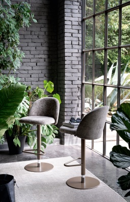 Tuka Mid adjustable stool - myhome