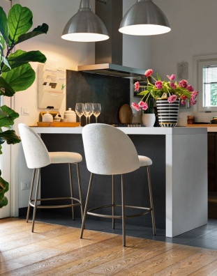 Tuka Mid stool - myhome