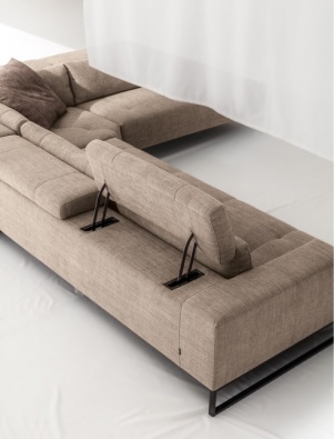 Moorea sofa