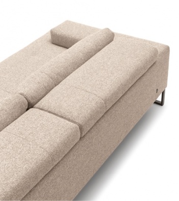 Moorea sofa