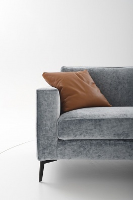 Nausicaa sofa