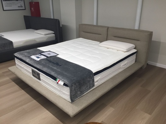 Moonlight double bed - showroom