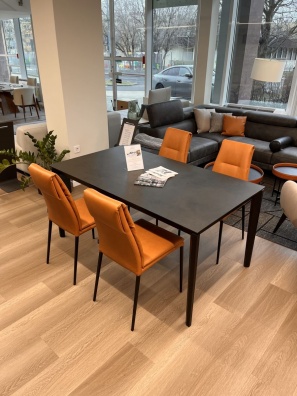 Pentagon dining table - showroom sample - myhome