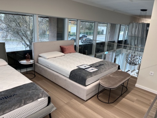 Sunny ZG double bed - showroom sample - myhome