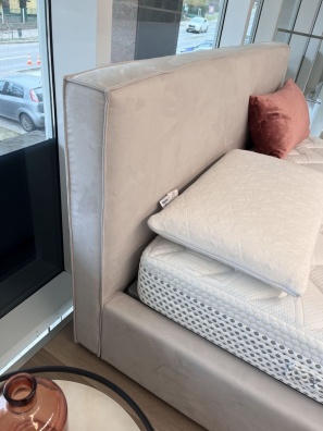 Sunny ZG double bed - showroom sample - myhome