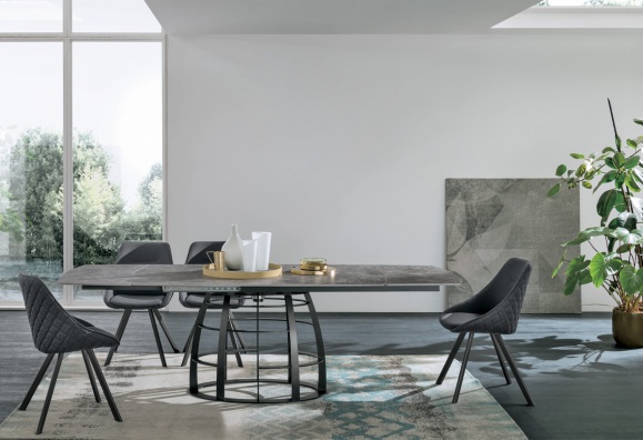 Cosmos dining table - myhome