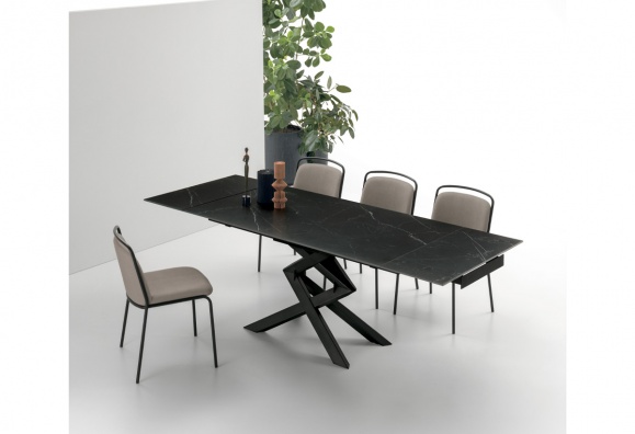 Cross dining table - myhome