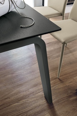 Deimos dining  table - myhome Deimos dining  table - myhome