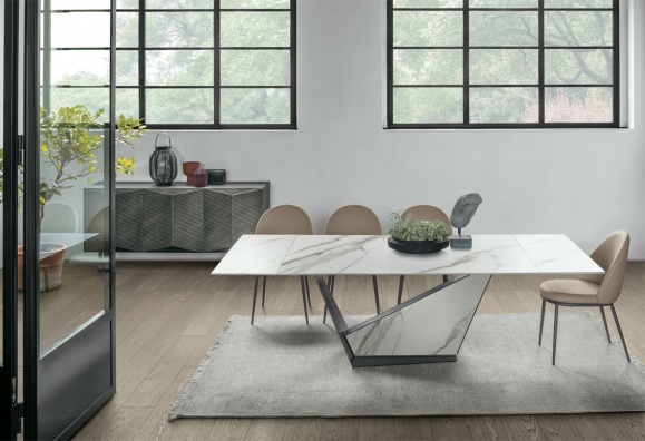 Galeone dining table - myhome Galeone dining table - myhome