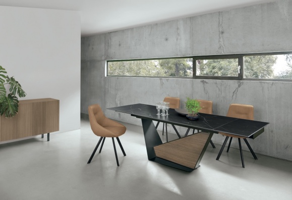 Galeone dining table - myhome Galeone dining table - myhome